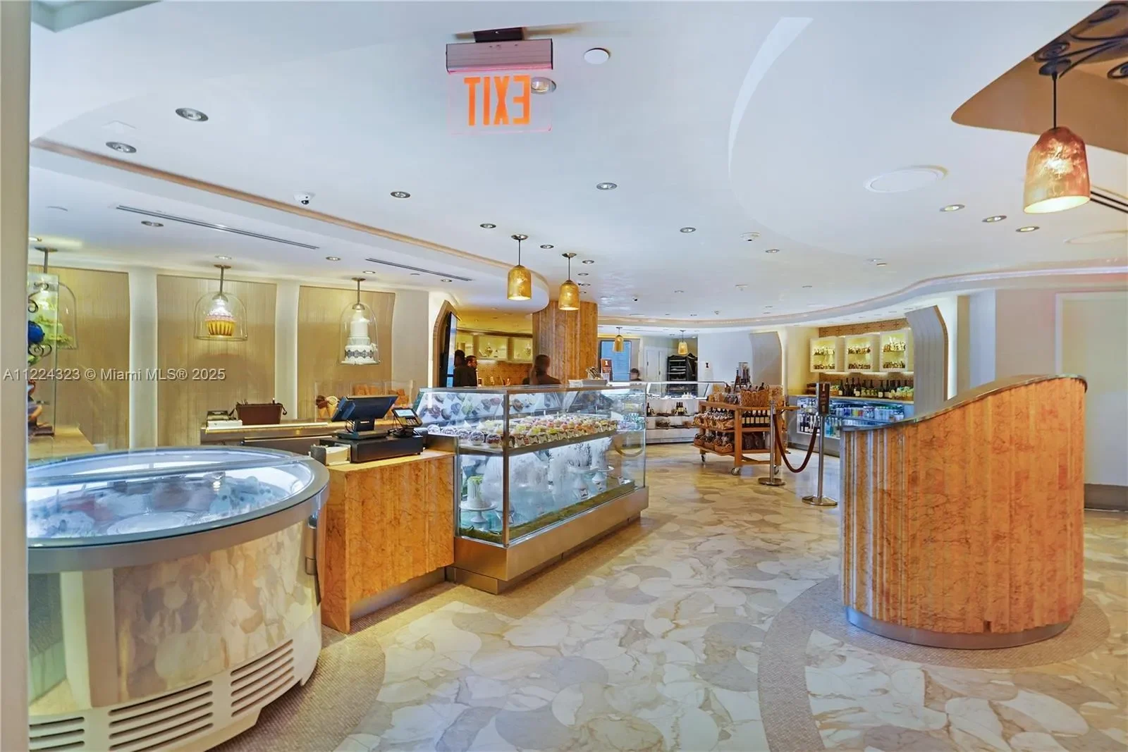 4401 COLLINS AV 2906/2908, Miami Beach, Florida, United States. - Photo 58