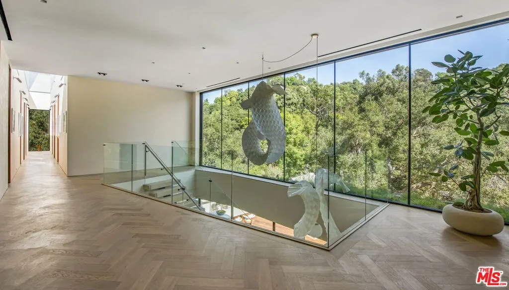2535 Hutton Drive, Beverly Hills, California, United States. - Photo 31