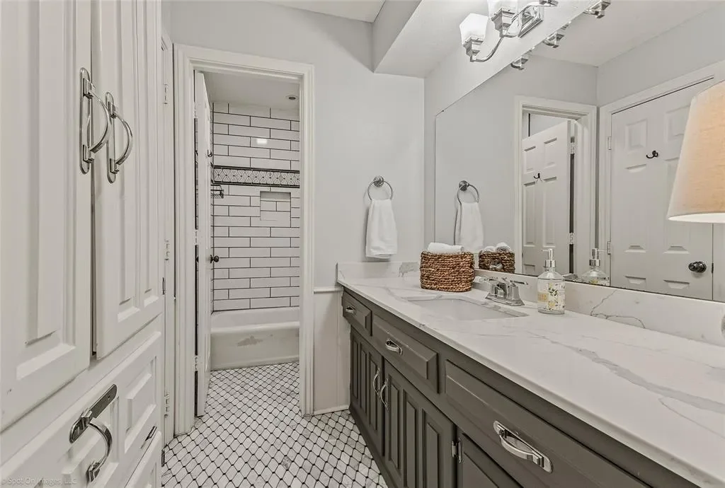 209 Westpark Drive S, McKinney, Texas, United States. - Photo 30