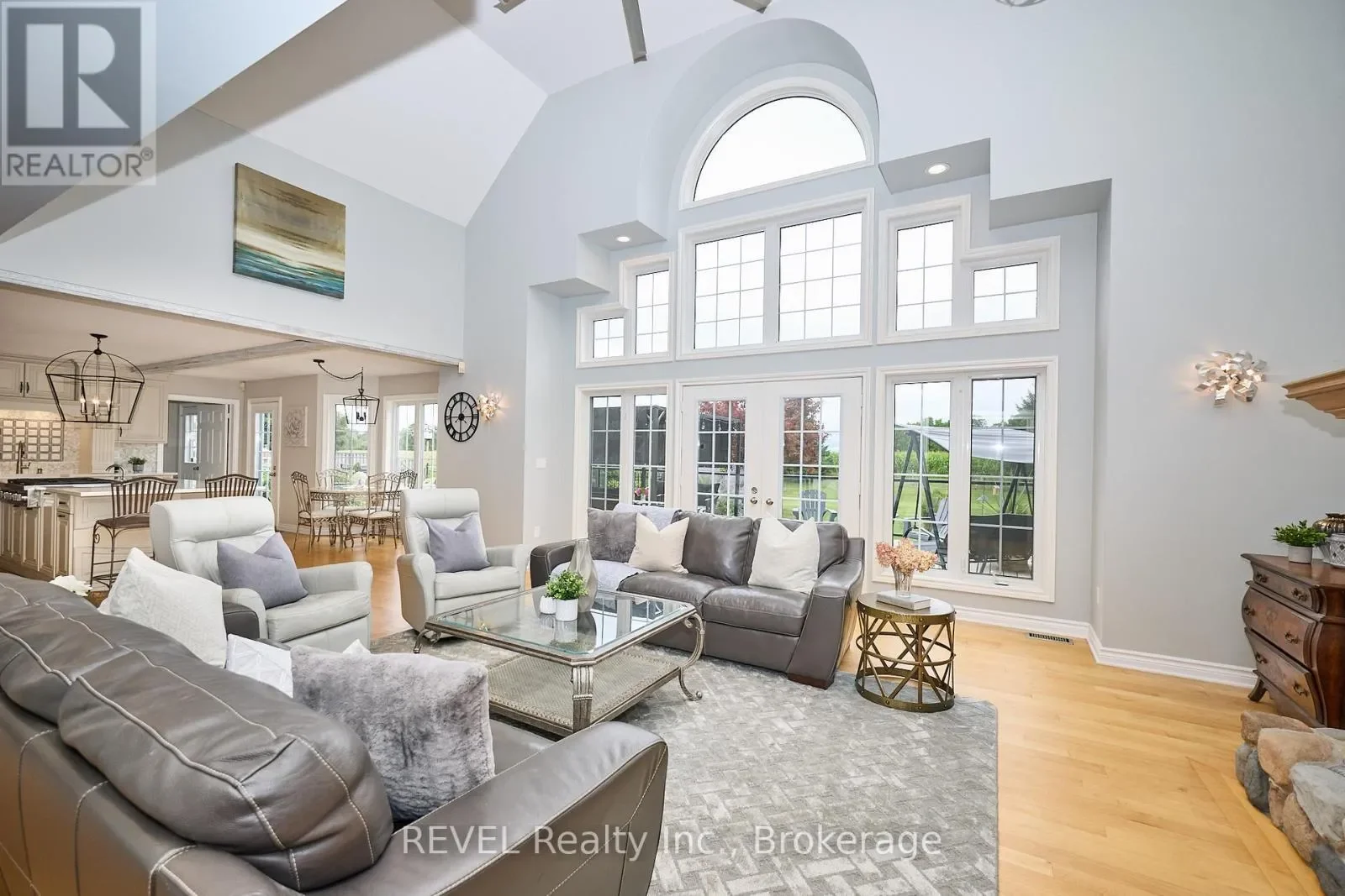 Gallery photo 6