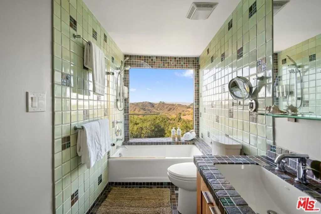 21956 Cereza Way, Topanga, California, United States. - Photo 27