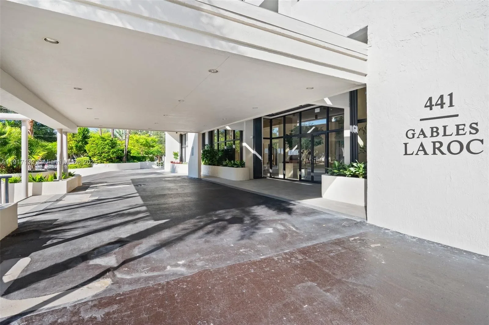 441 Valencia Ave 1201, Coral Gables, Florida, United States. - Photo 37