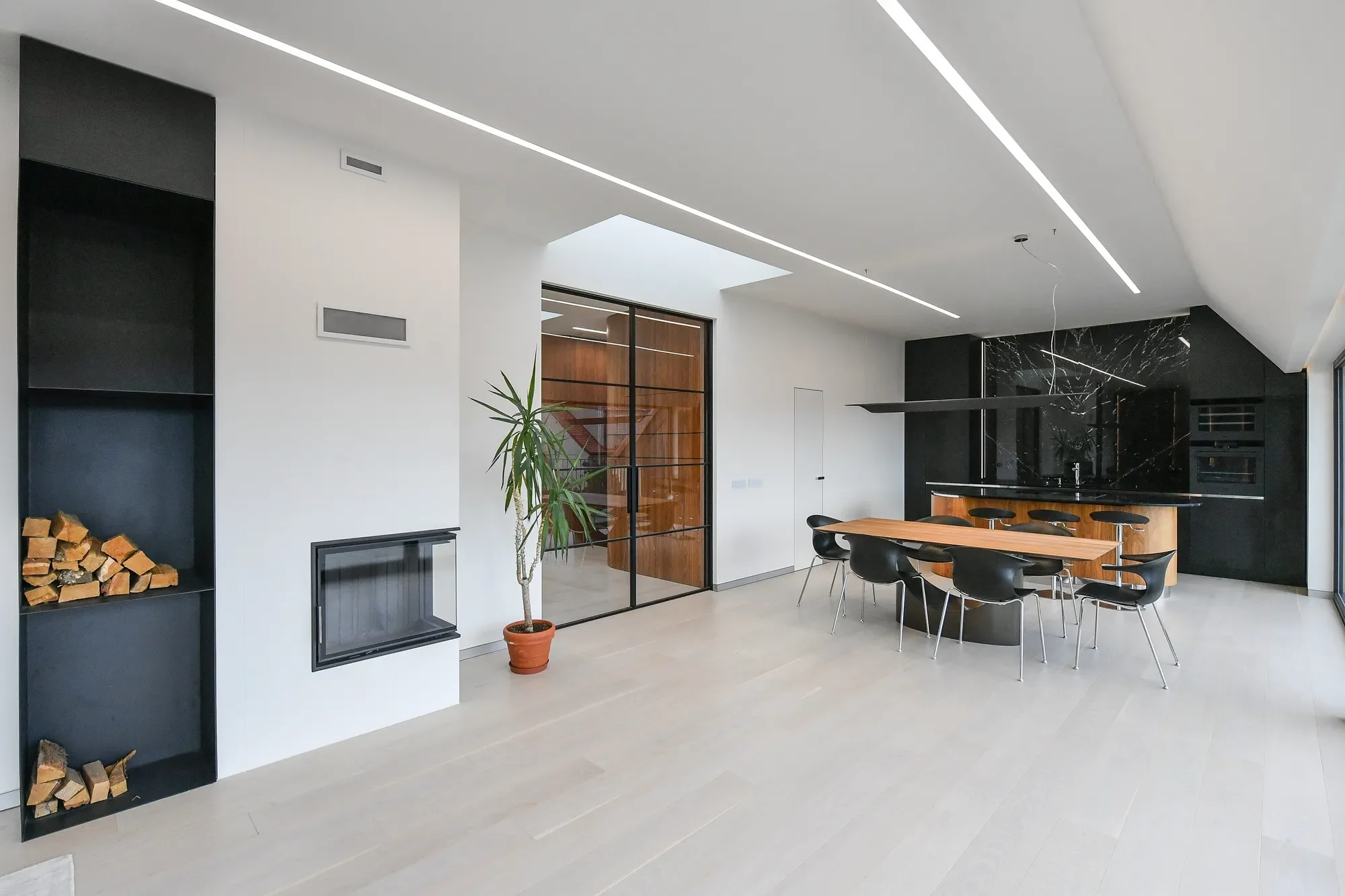 Gallery photo 5