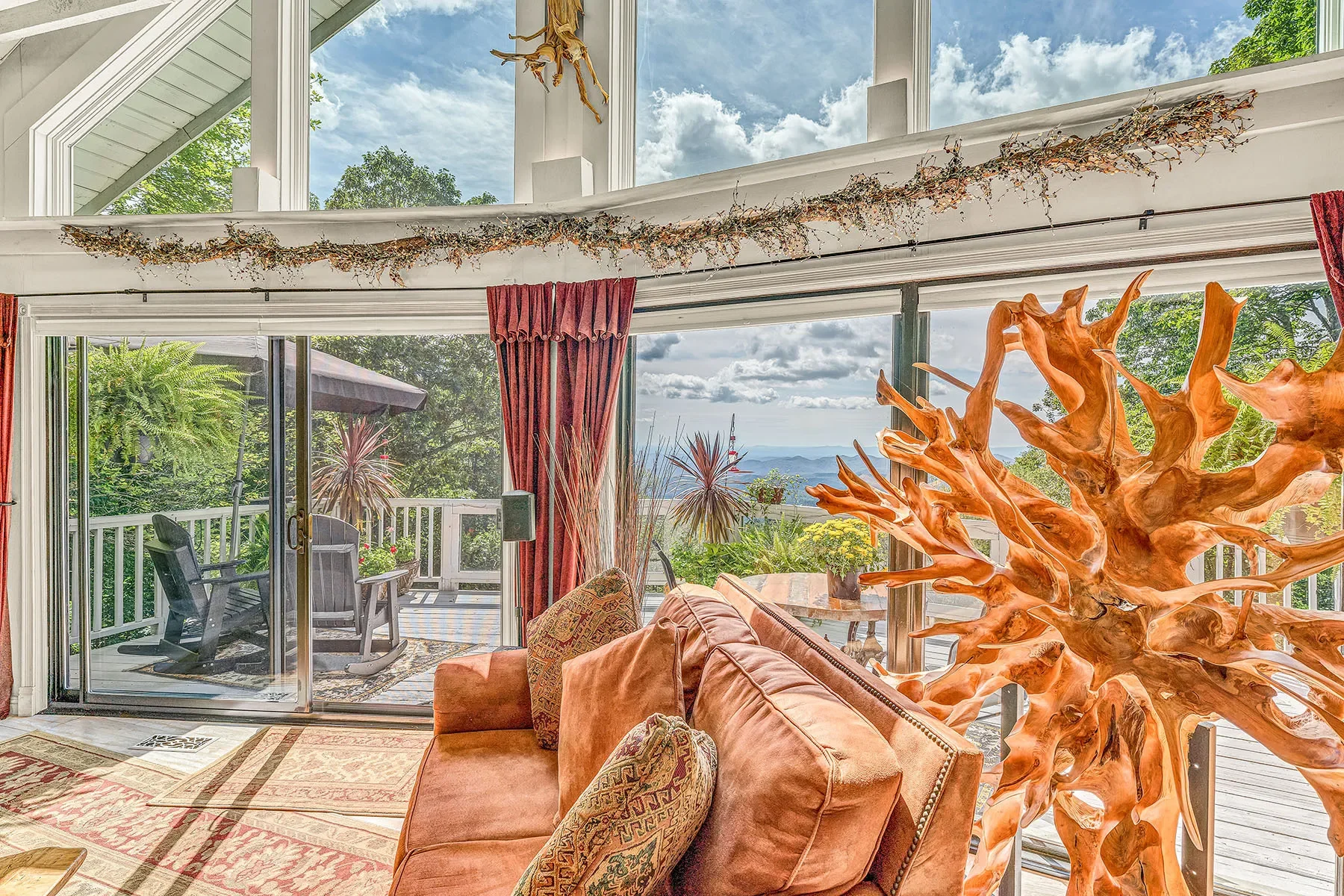 Gallery photo 6