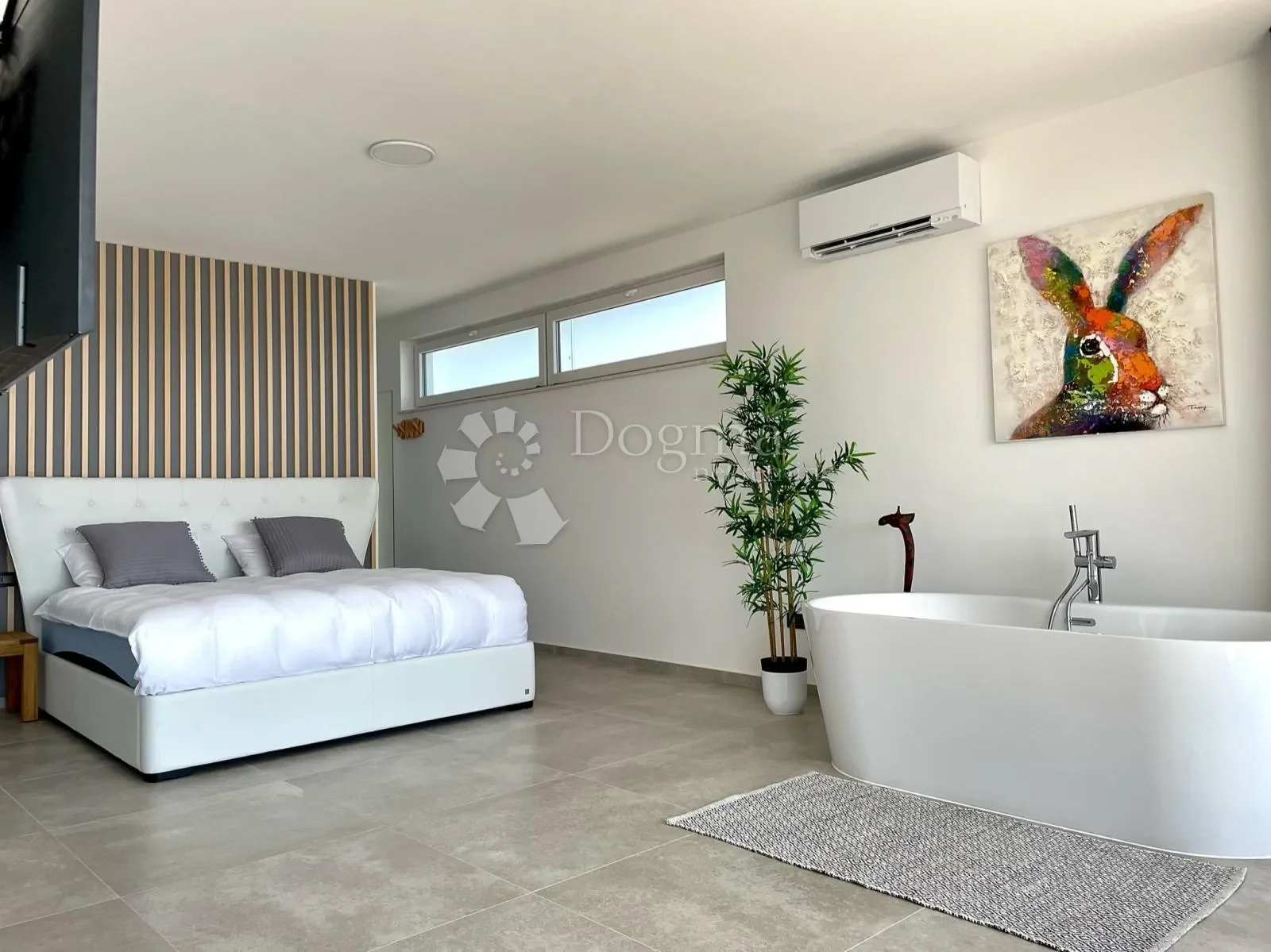 Gallery photo 6