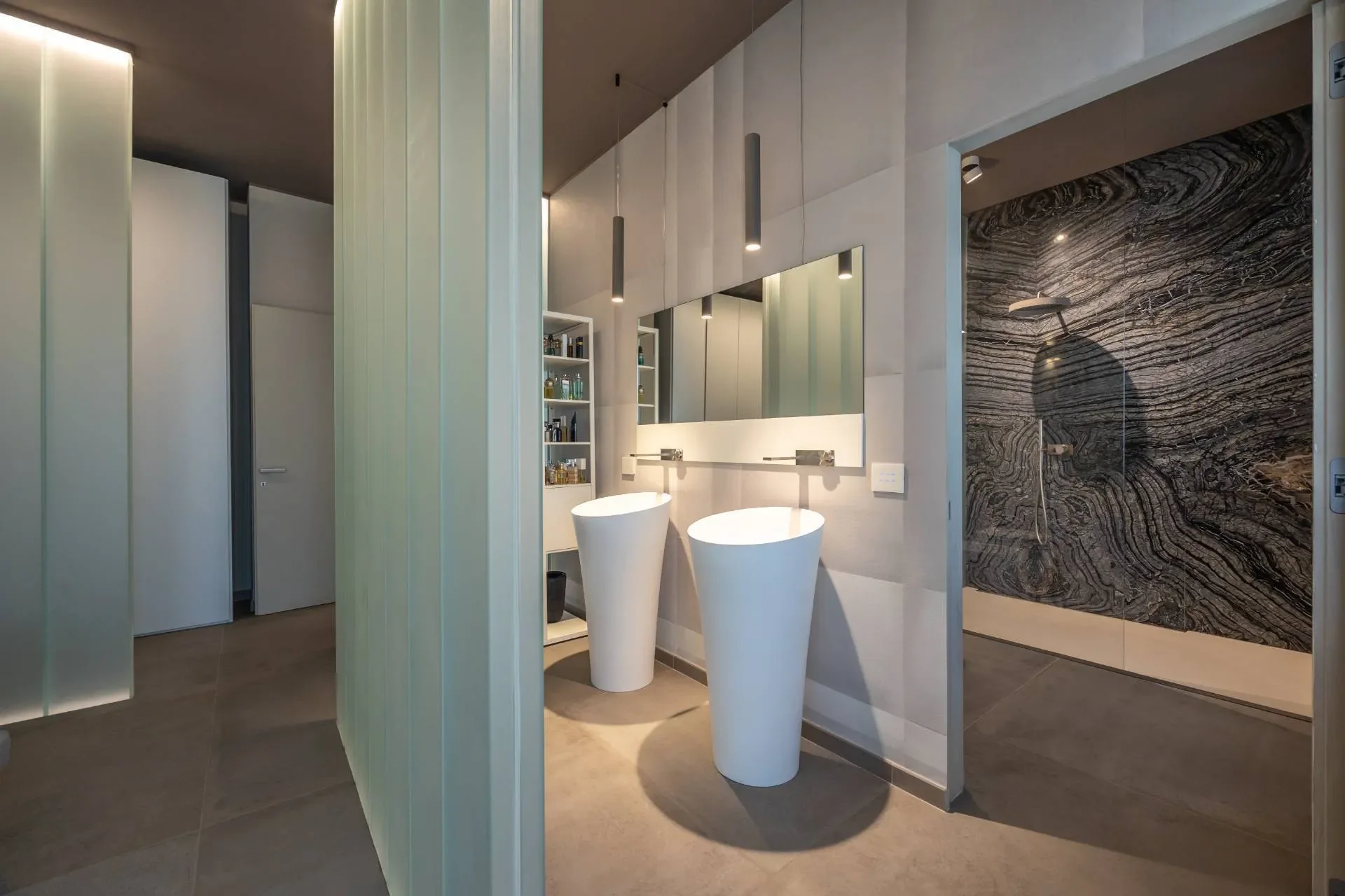 Corso Massimo D'azeglio 106, Turin, Piedmont, Italy. - Photo 14