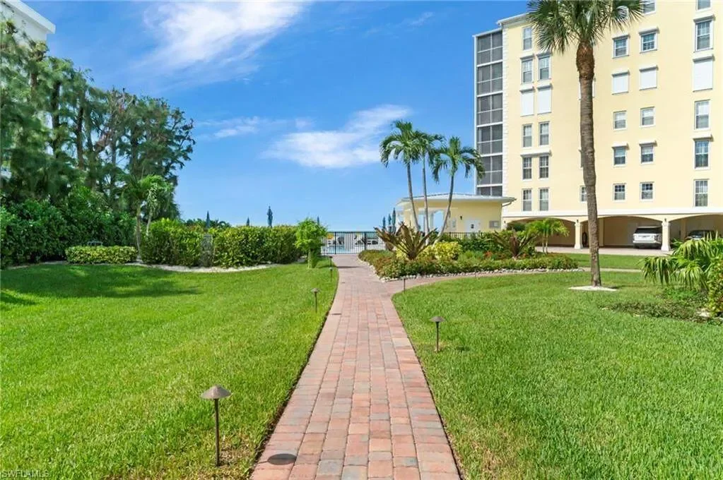 3483 Gulf Shore BLVD, #105, Naples, FL, 34103, USA, Naples, Florida, United States. - Photo 44