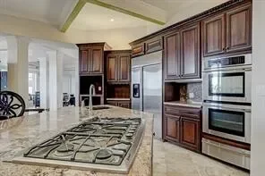 135 1st Street, Dickinson, TX 77539, Dickinson, Texas, United States. - Photo 9
