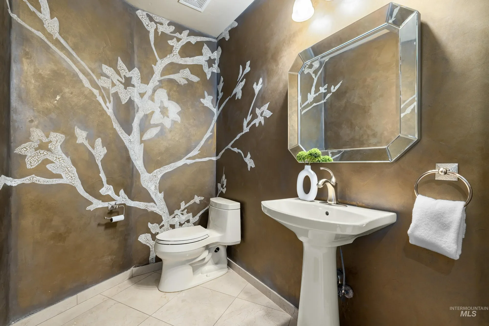 Gallery photo 10