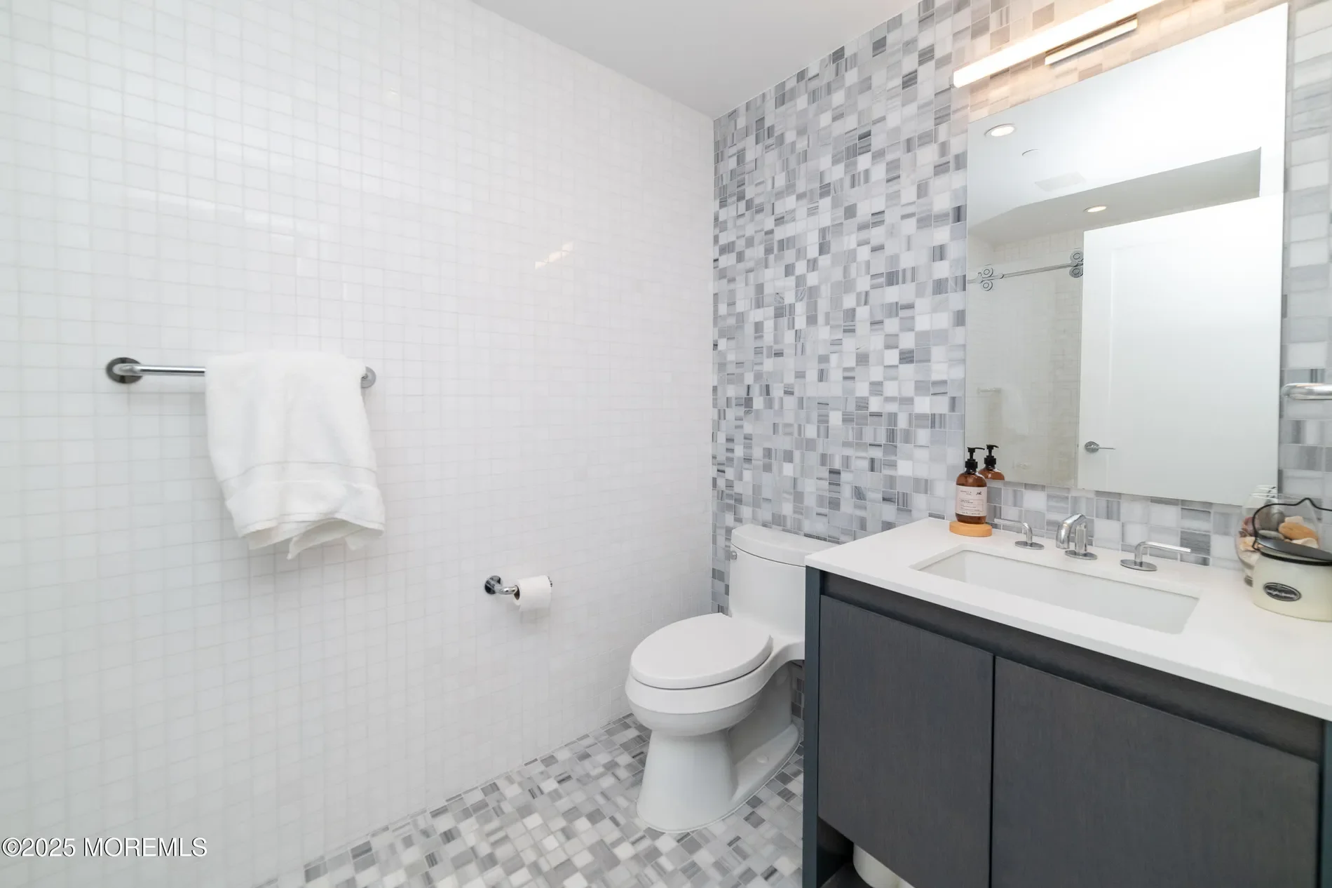 20 Melrose Terrace Unit 305, Long Branch, NJ 07740, Long Branch, New Jersey, United States. - Photo 19