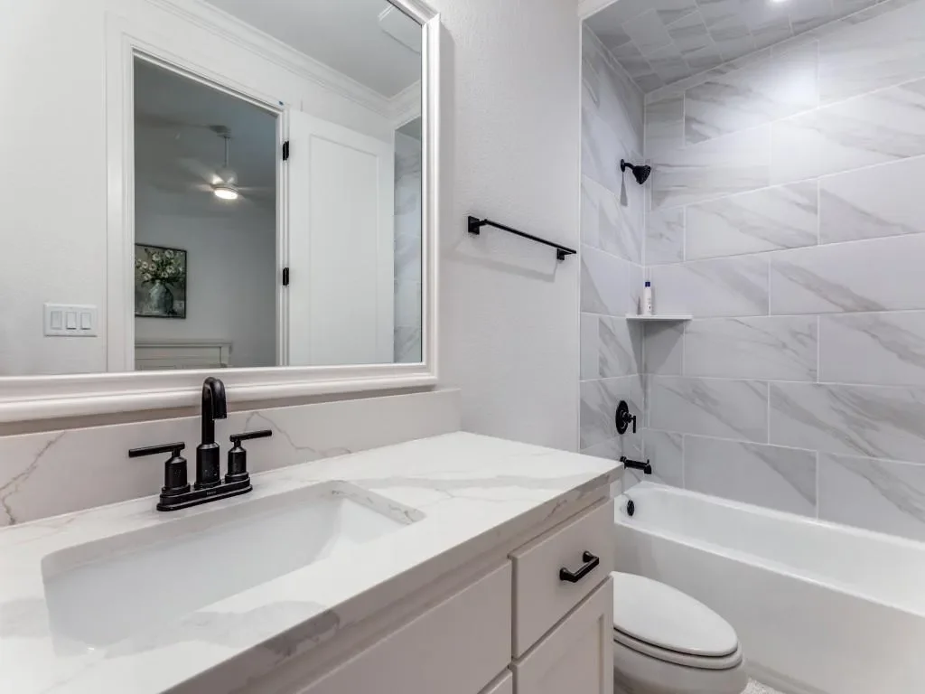 129 Lariat Court, Azle, Texas, United States. - Photo 19