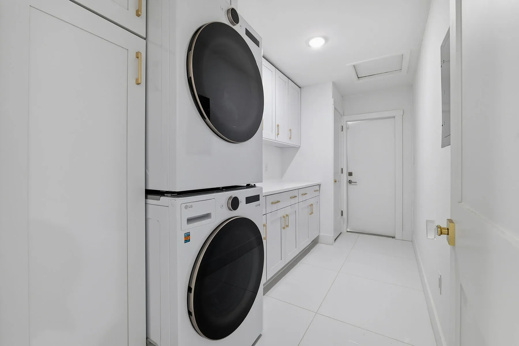 3630 S Beach Drive, Tampa, FL 33629, Tampa, Florida, United States. - Photo 10