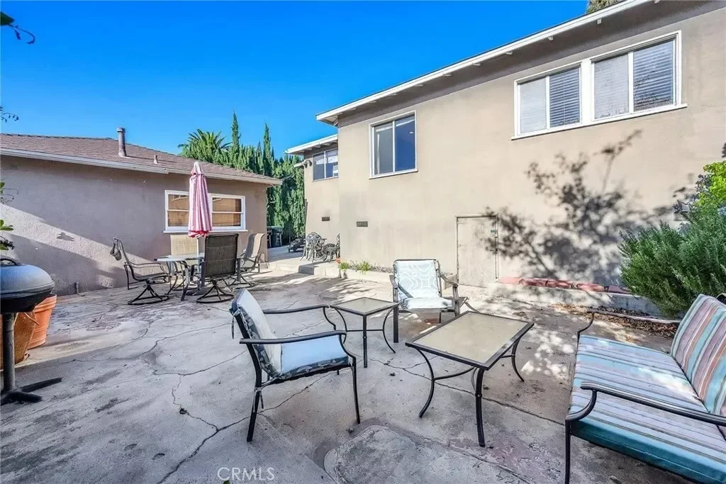2544 Evelyn Street, La Crescenta-Montrose, California, United States. - Photo 25