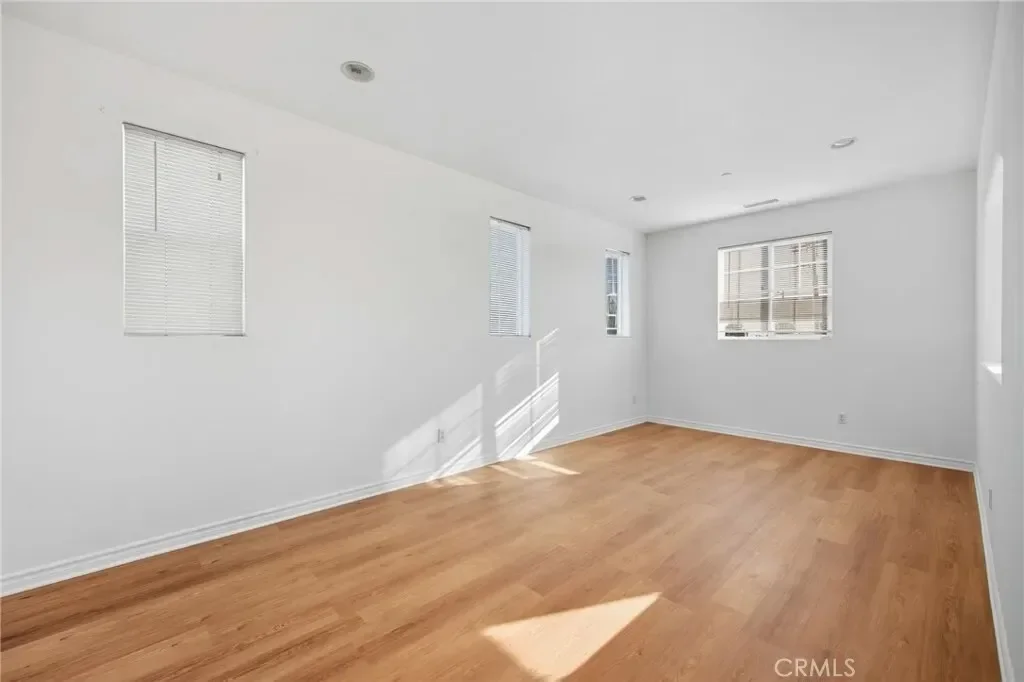 13346 Los Olivos Road, Los Angeles, California, United States. - Photo 32