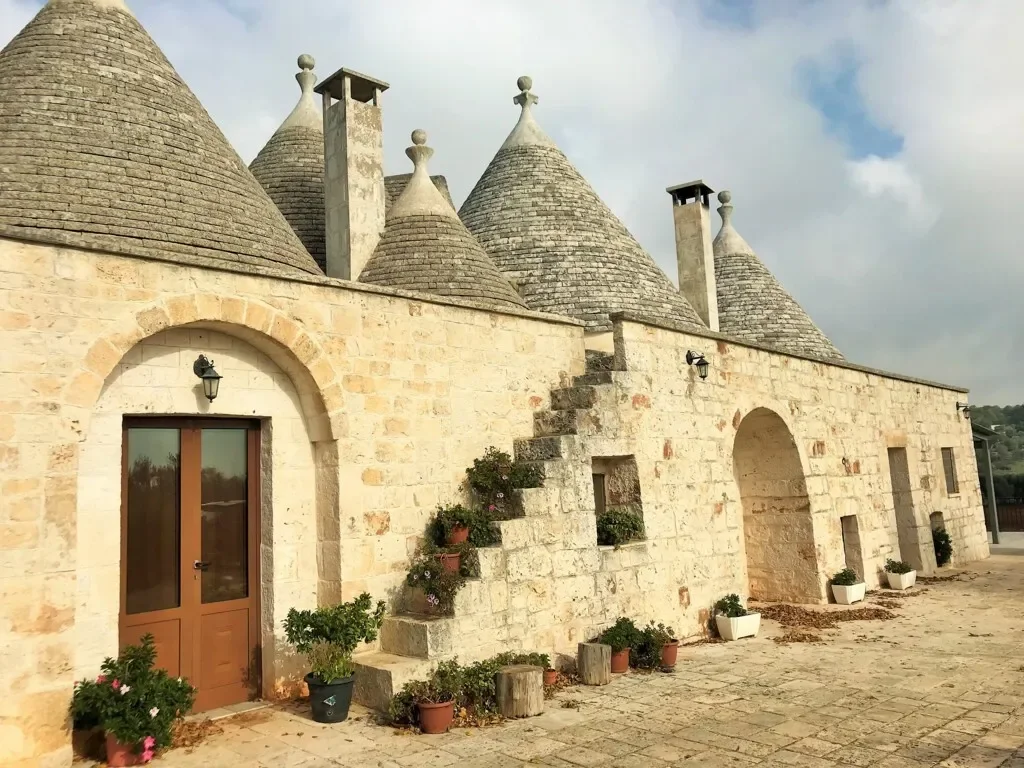 Exterior photo 7