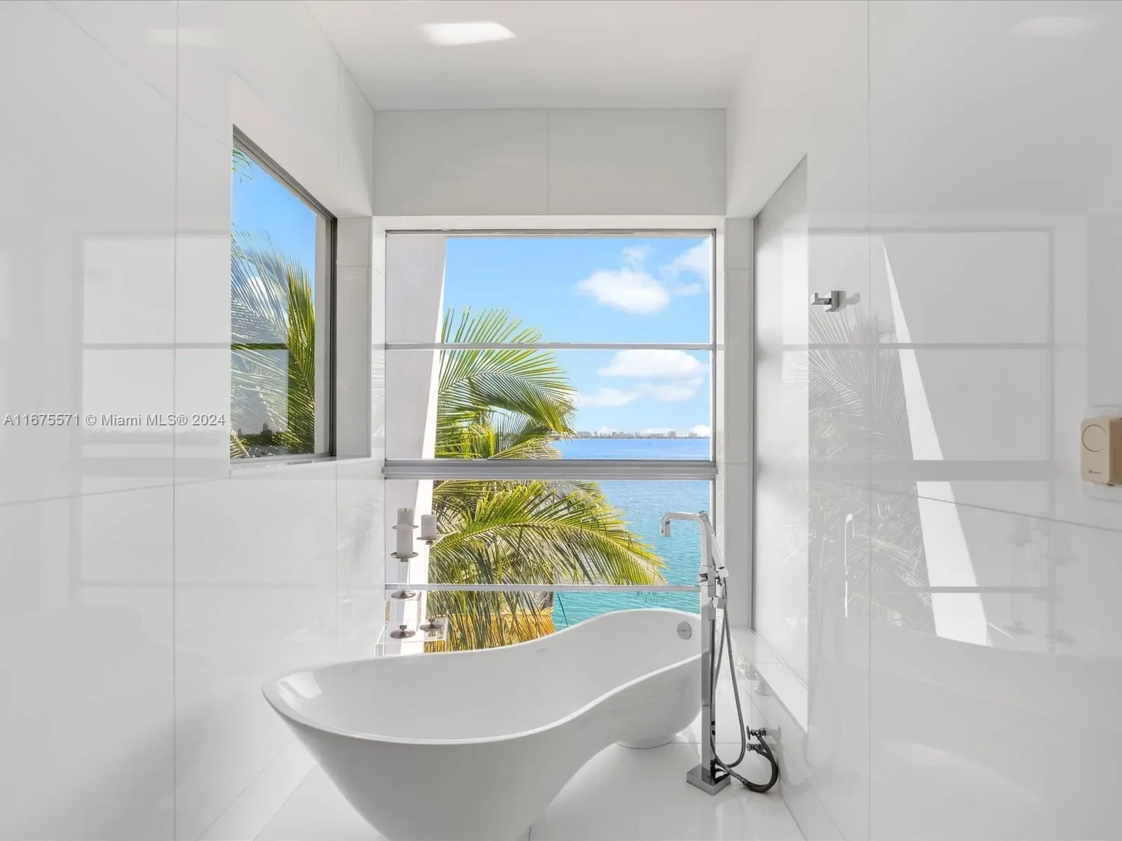1165 Belle Meade Island Dr, Miami, Florida, United States. - Photo 3