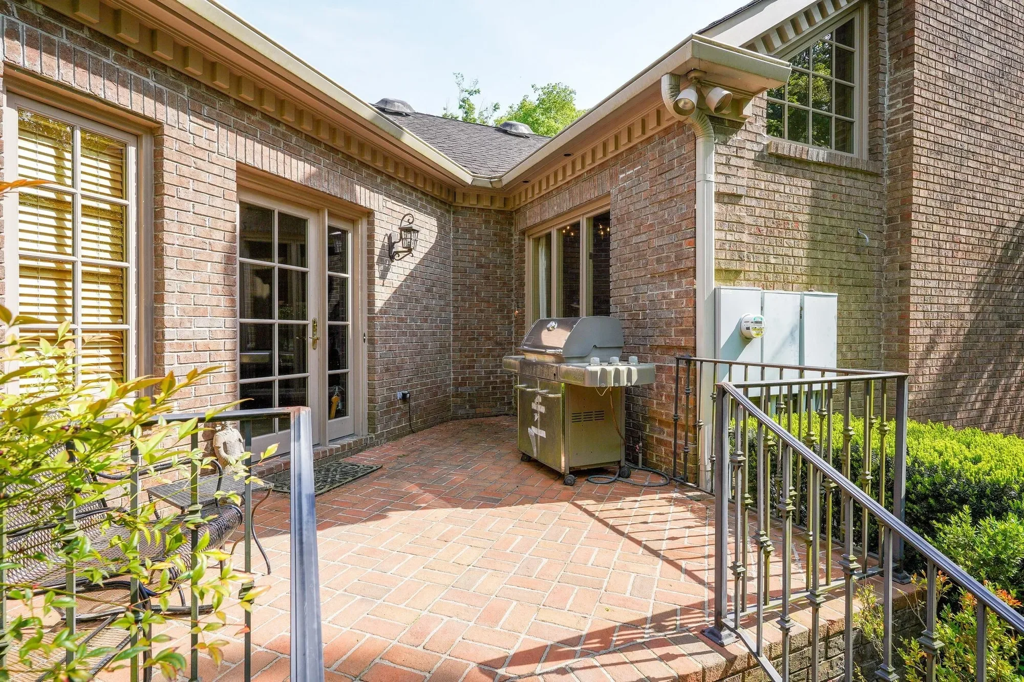 6420 E Valley Ct , Nashville, TN 37205, Nashville, Tennessee, United States. - Photo 47