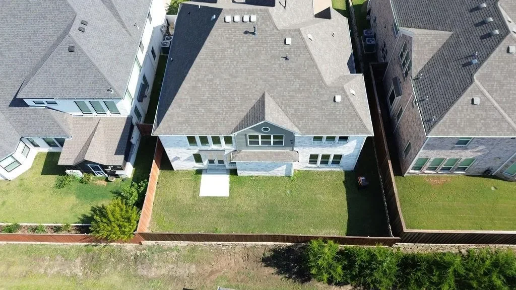 5412 Glenscape Circle, Richardson, Texas, United States. - Photo 32
