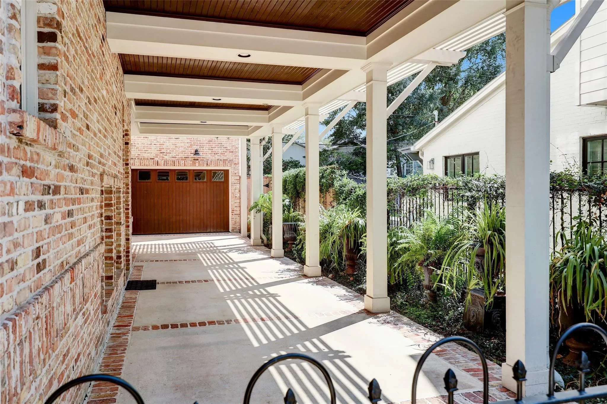 1819 Banks Street, Houston, Texas, United States. - Photo 37