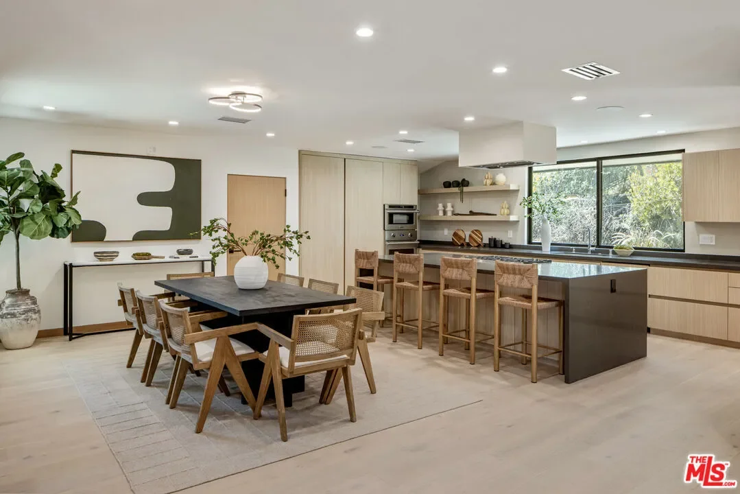 3535 Vista Haven Rd, Los Angeles, California, United States. - Photo 2