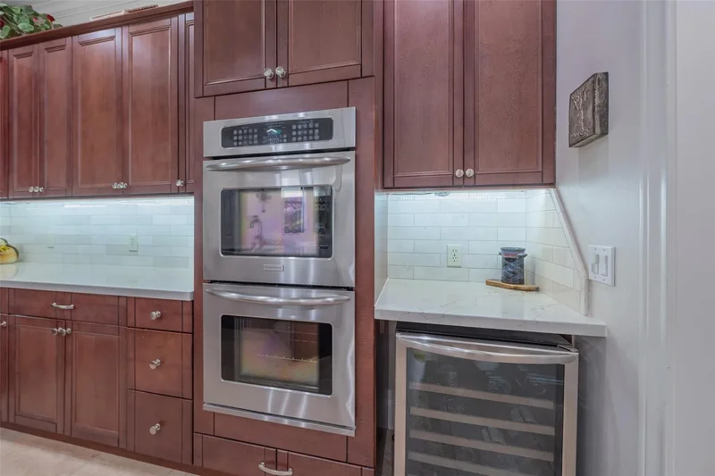 2026 Elmen Street, Houston, Texas, United States. - Photo 22