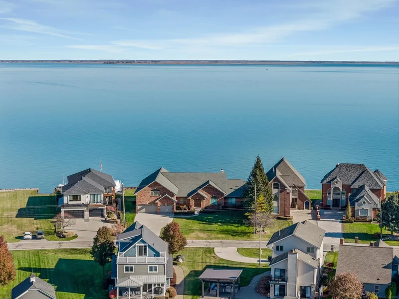 37580 Lakeshore, Harrison Twp, MI 48045, St. Clair Shores, Michigan, United States. - Photo 76