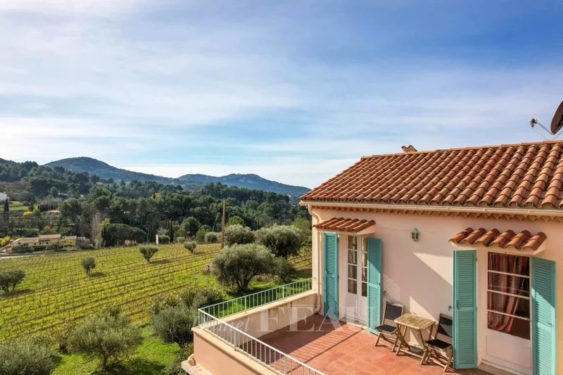 La Cadière-d'Azur, Provence-Alpes-Côte d'Azur, France. - Photo 18