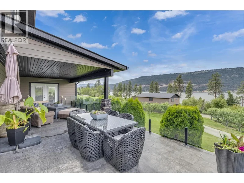 4511 Crawford Road, Lake Country, BC, V4V2C7, CANADA, Lake Country, British Columbia, Canada. - Photo 19