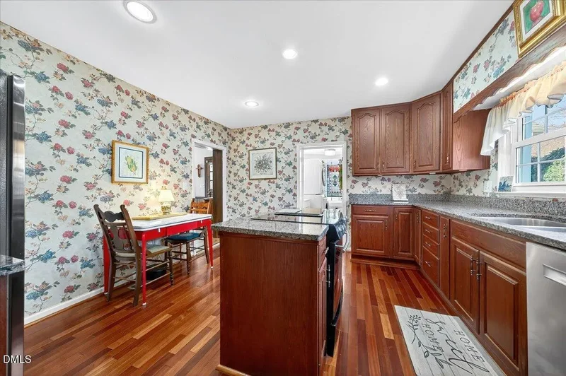 119 N College Street, Youngsville, NC 27596, Youngsville, North Carolina, United States. - Photo 23