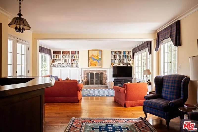 456 N Bristol Avenue, Los Angeles, CA, United States. - Photo 30