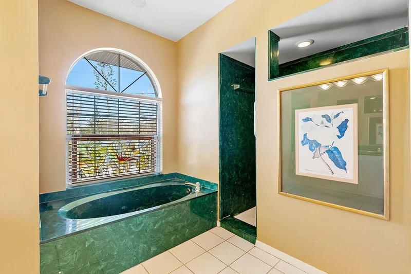 508 Siesta Drive, Sarasota, FL 34242, Siesta Key, Florida, United States. - Photo 26
