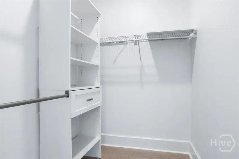 407 E McDonough Street, Savannah, Georgia, United States. - Photo 37