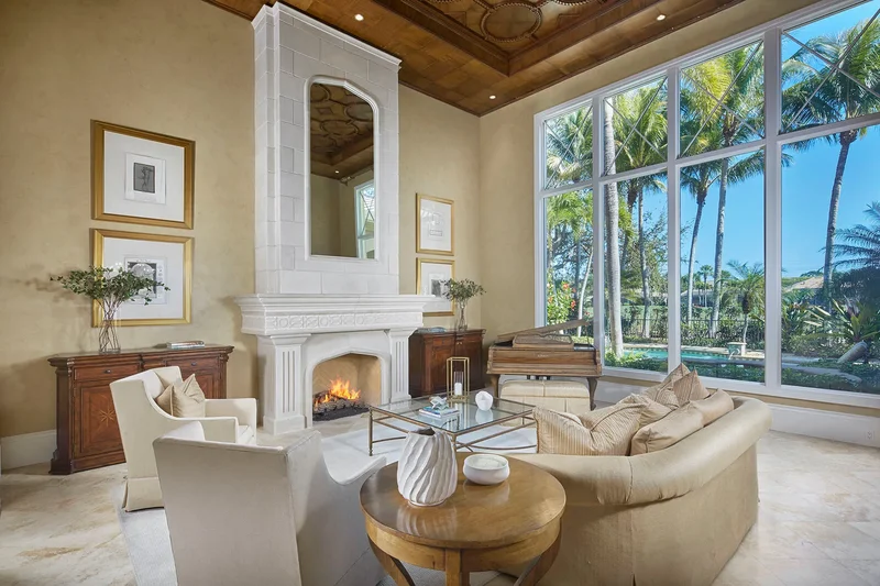2944 Bellflower Lane, Naples, FL 34105, Naples, Florida, United States. - Photo 2