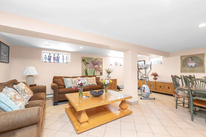 4 Point Crescent, New York, New York, United States. - Photo 11