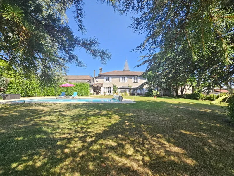 Character Property 293m² - 4800m² Garden with Pool - Outbuildings 330m²