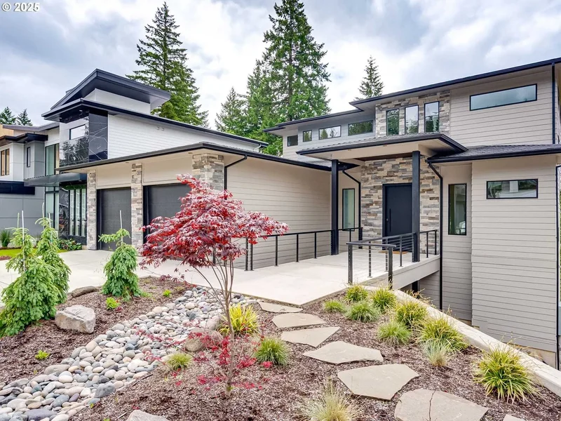 522 NE PROVINCE DR, Camas, Washington, United States. - Photo 2