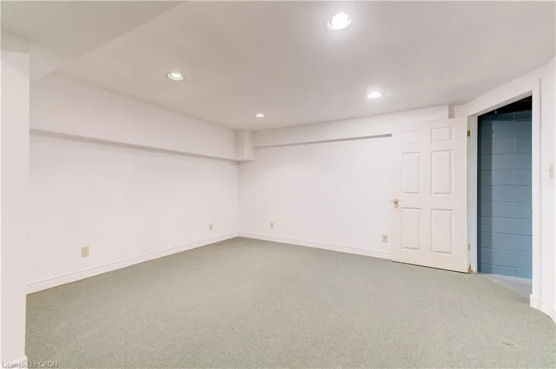 55 Kirby Avenue, Flamborough, ON L9H 6H6, Hamilton, Ontario, Canada. - Photo 42