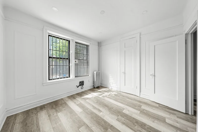 36-25 30th Street , Long Island City, NY 11106, New York, New York, United States. - Photo 2