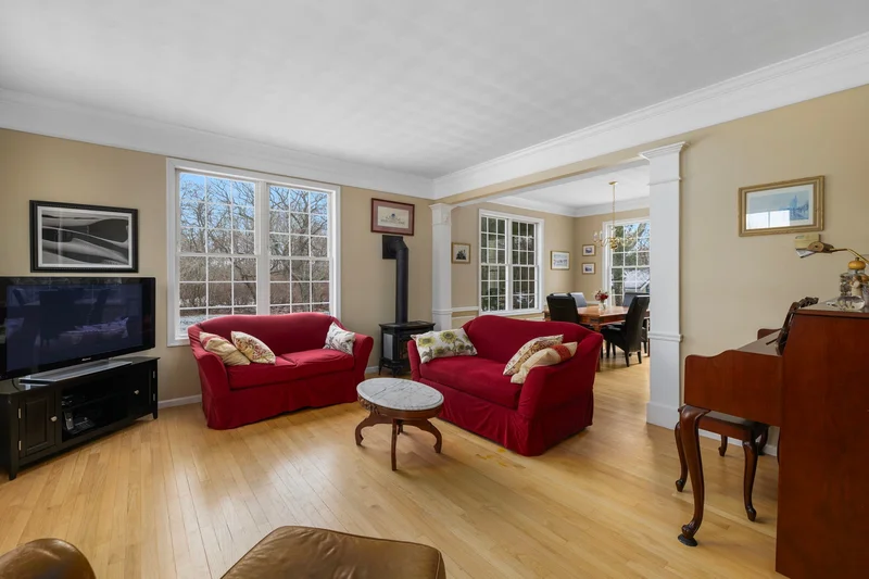 43 Wild Rose Court , South Kingstown, RI 02879, South Kingstown, Rhode Island, United States. - Photo 7