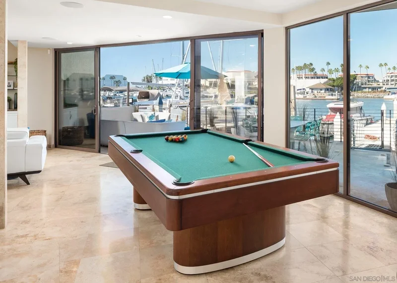 25 The Point, Coronado, California, United States. - Photo 10