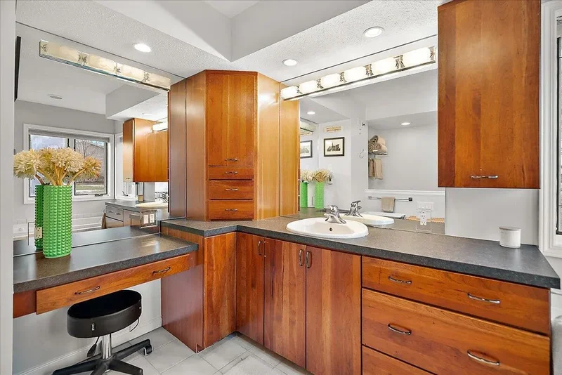 437 Graafschap Road, Holland, MI, 49423, USA, Holland, Michigan, United States. - Photo 36