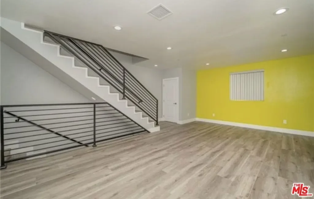 1348 E Vernon Avenue, Los Angeles, California, United States. - Photo 40