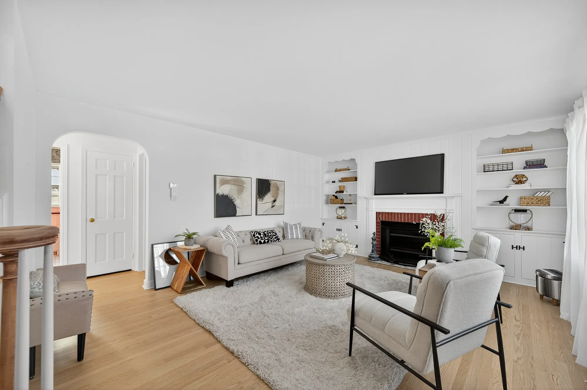60 Concord Street , Westbury, NY 11590, Salisbury, New York, United States. - Photo 1