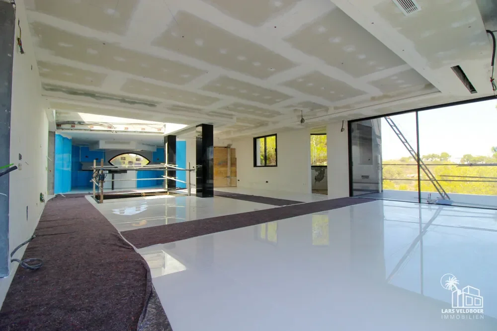 Gallery photo 2