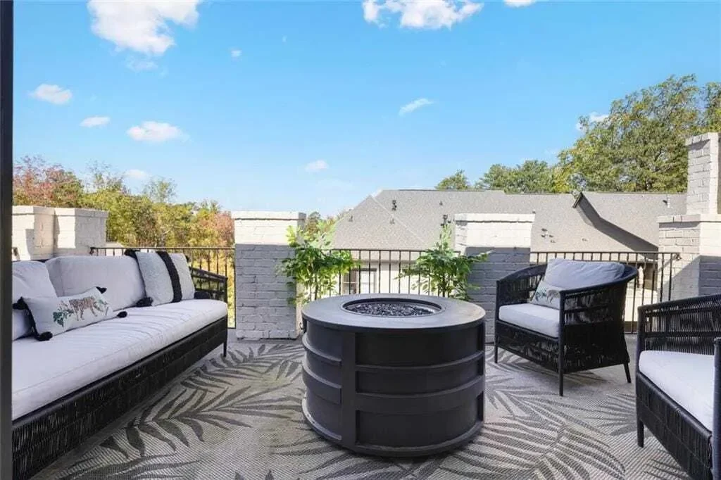 6435 Lucent Lane, Atlanta, Georgia, United States. - Photo 8