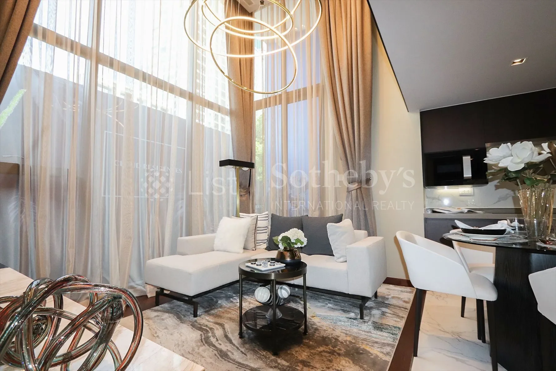 Gallery photo 2