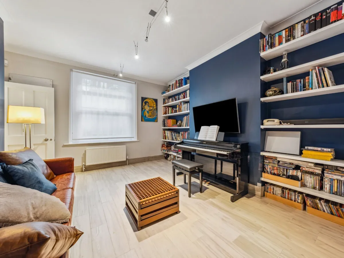 Property photo 8
