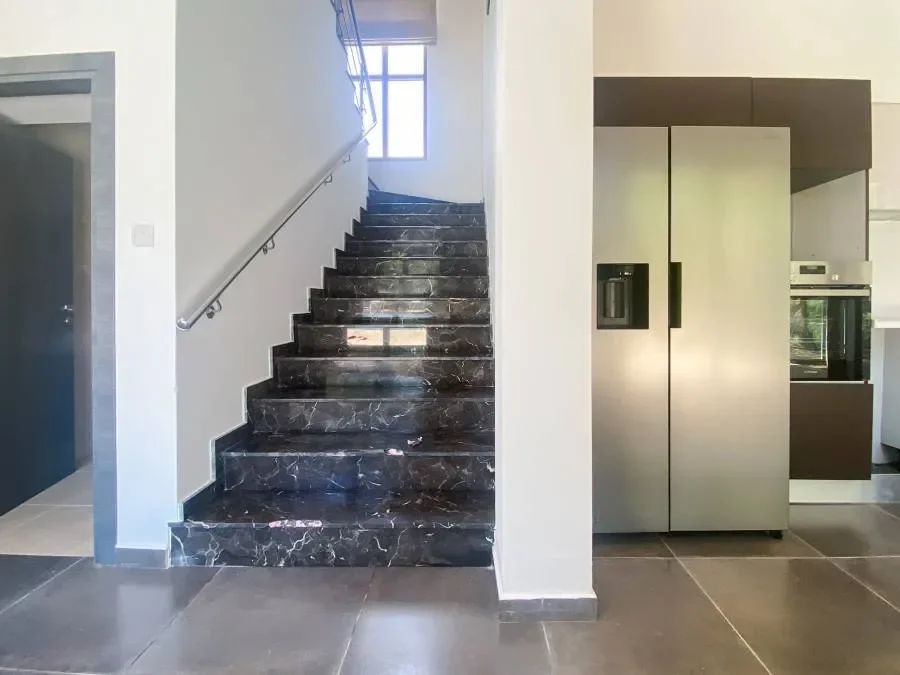 Gallery photo 4