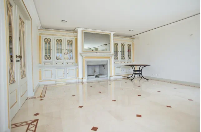 Gallery photo 5