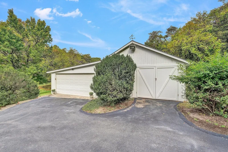 400 Walnut RD, Salem, VA, 24153, USA, Salem, Virginia, United States. - Photo 73